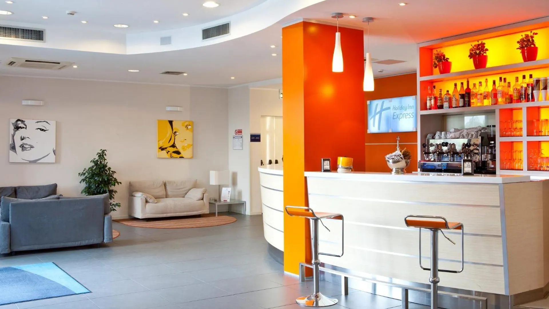 Hotel Holiday Inn Express Reggio Emilia By Ihg