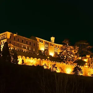 https://il-borgo-dei-laghi.hotelinveneto.com