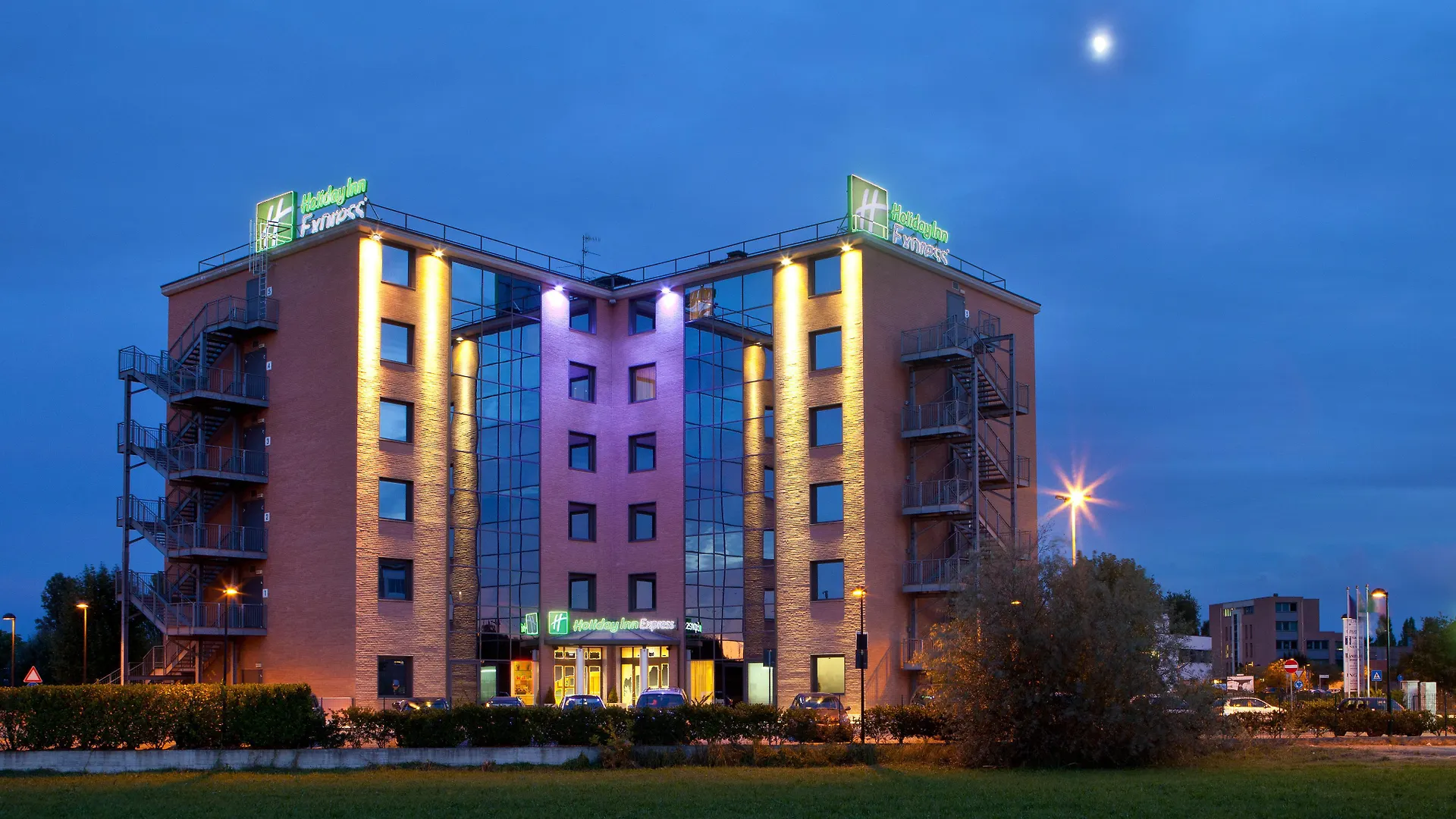 Holiday Inn Express Reggio Emilia, an IHG Hotel