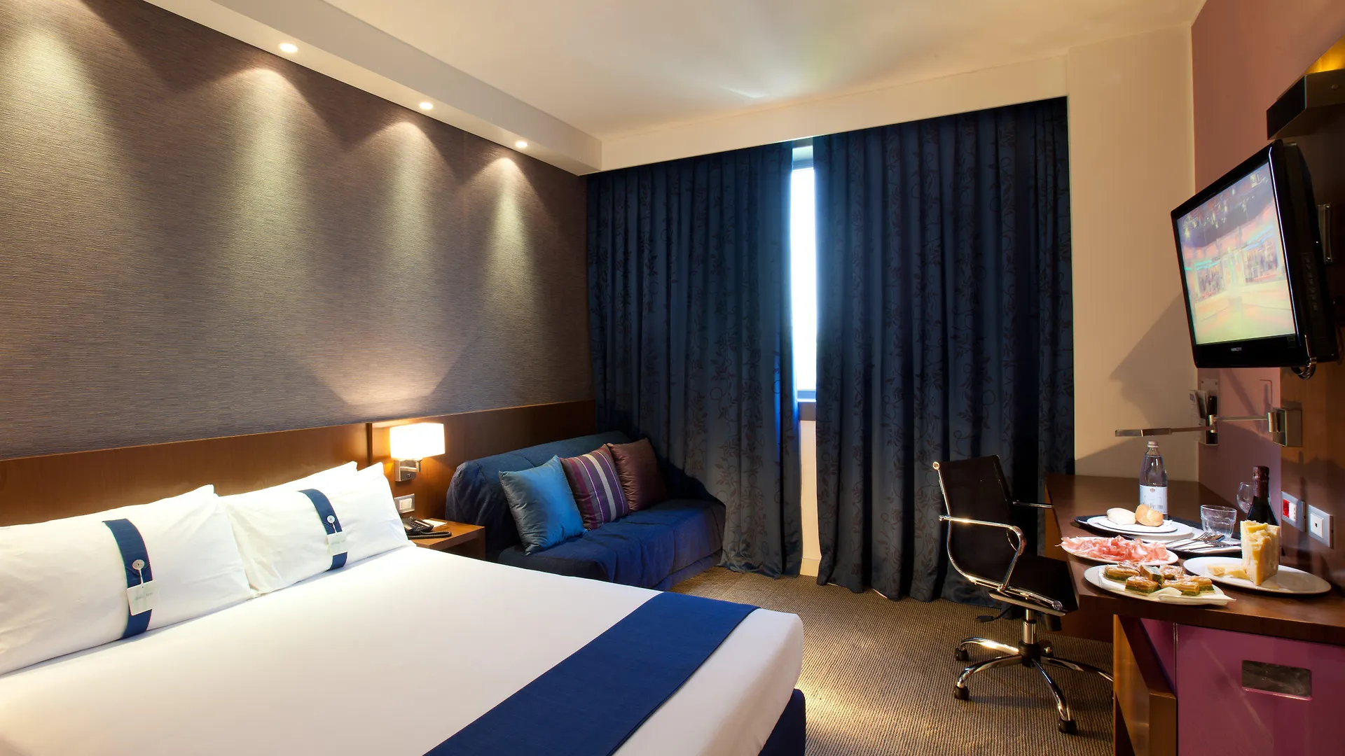 ***  Holiday Inn Express Reggio Emilia, an IHG Hotel Italia