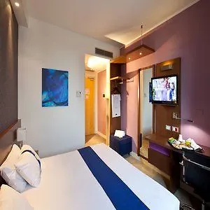 Holiday Inn Express Reggio Emilia, an IHG Hotel 3*,