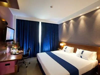 Holiday Inn Express Reggio Emilia By Ihg 3*,